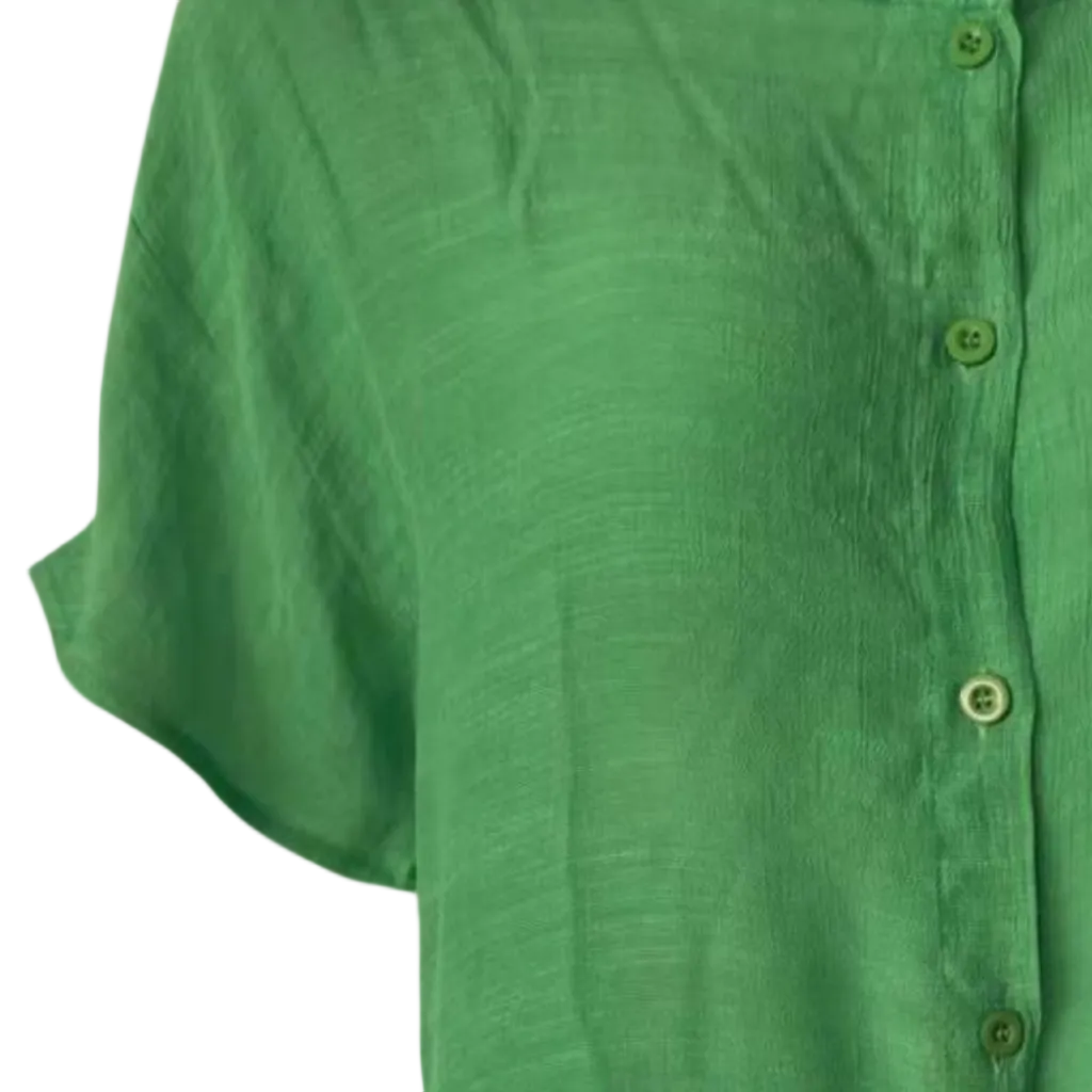 Robe d'été légère, coupe féminine à mi-longueur. - 7