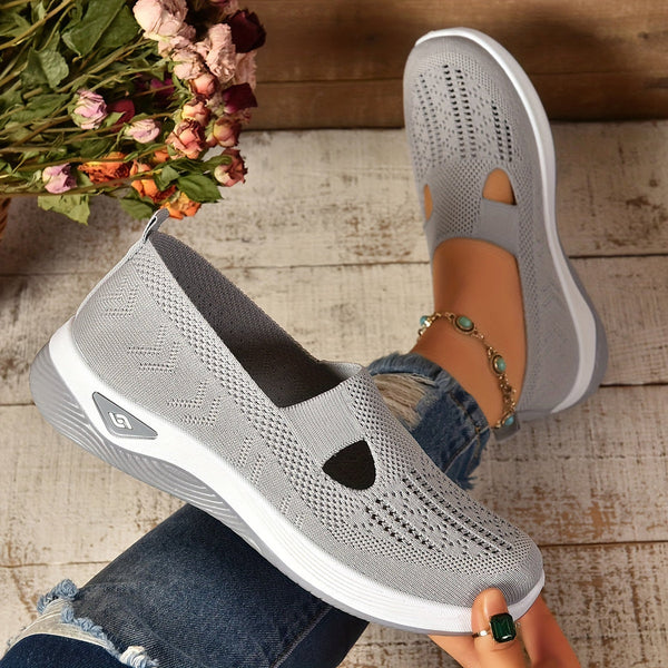 Chaussures légères à enfiler au design ergonomique et moderne. 7