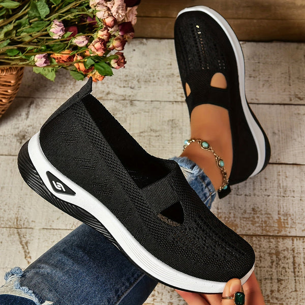 Chaussures légères à enfiler au design ergonomique et moderne. 8