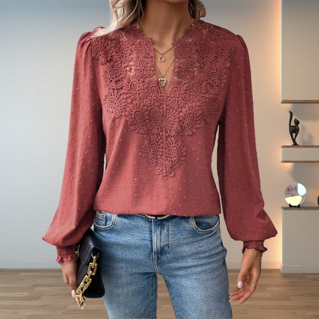 Chemisier léger, silhouette ajustée et col classique. 3