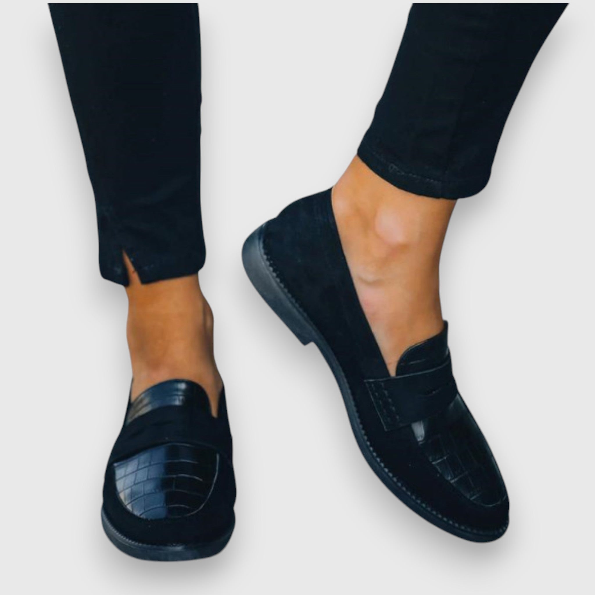 Mocassins femme élégants à enfiler, parfaits pour un look chic et décontracté. 1