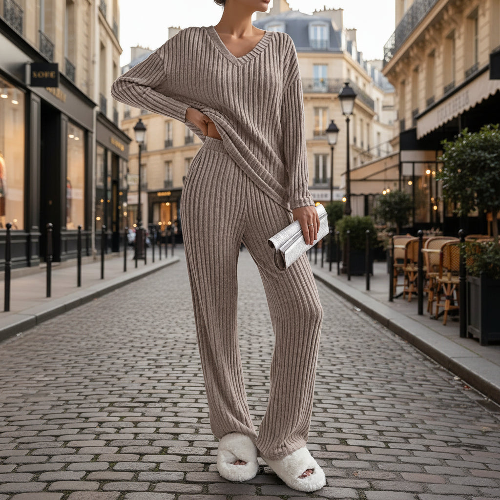 Ensemble de détente femme, coupe décontractée, style moderne. - 8