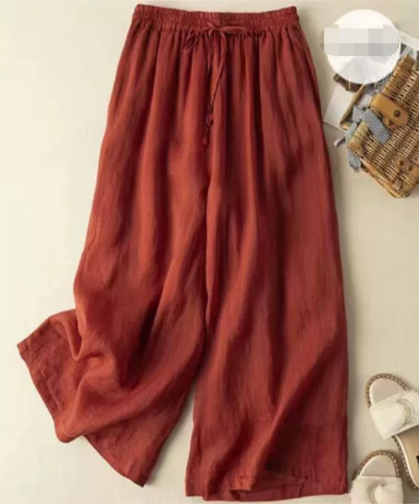 Pantalon décontracté femme, jambe large fluide et taille froncée. 2