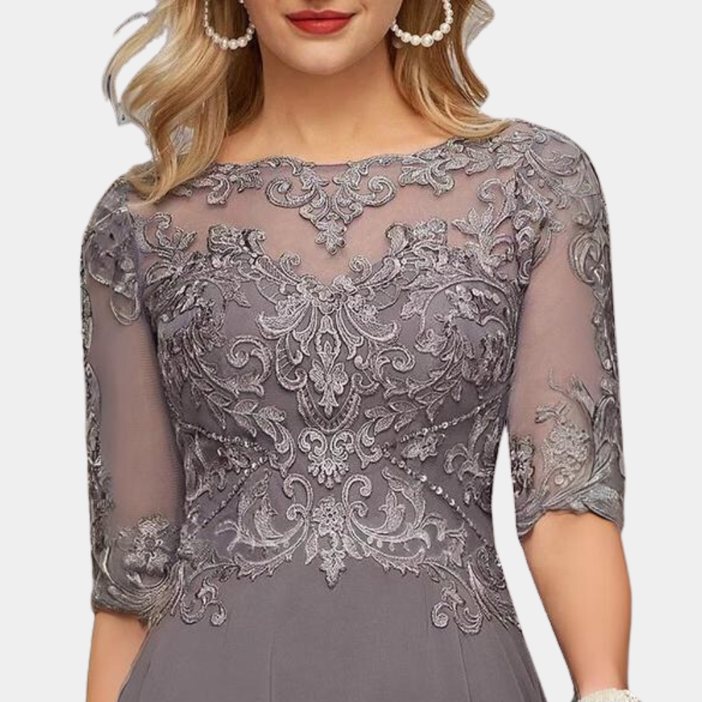 Robe de soirée longue, coupe flatteuse, chic et élégante avec détails en dentelle. - 5