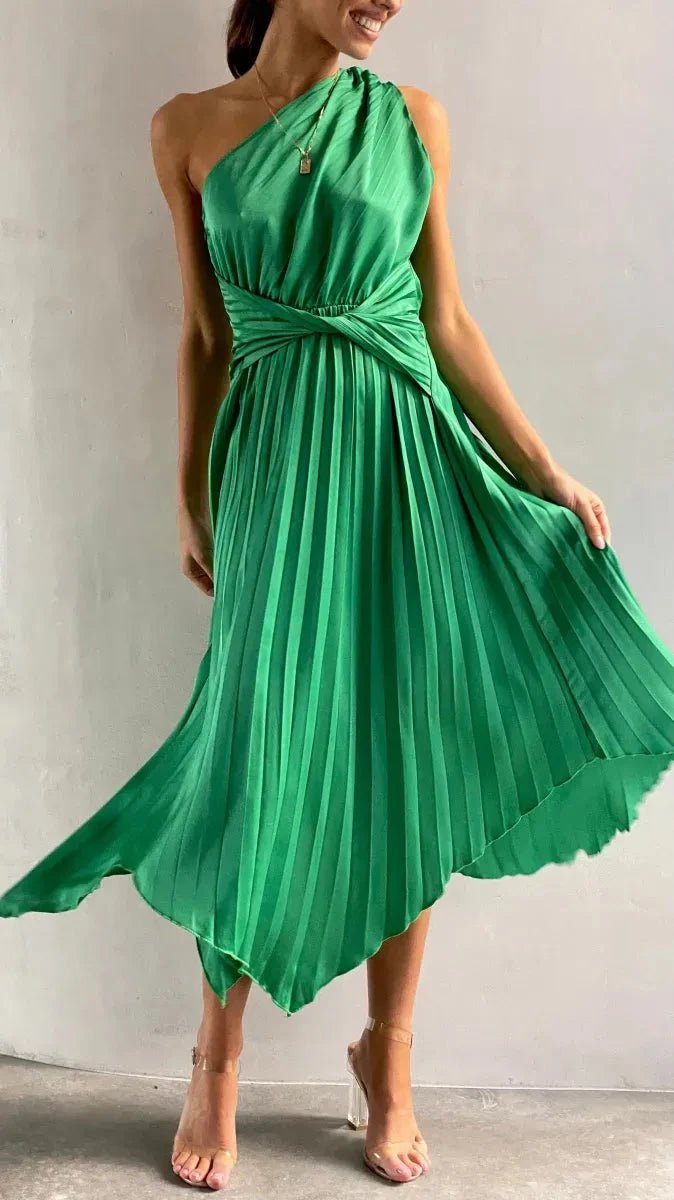 Robe à une épaule, silhouette ajustée élégante. 5