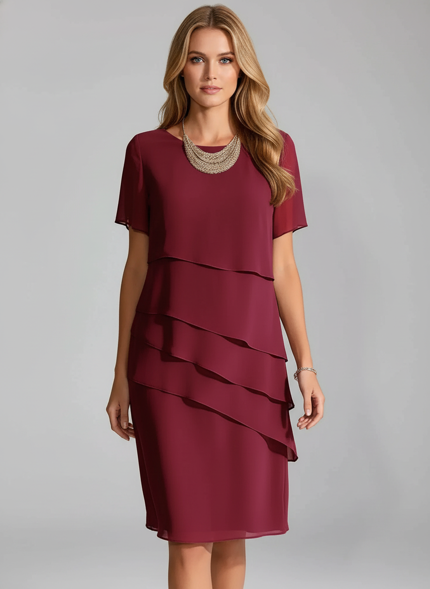 Robe élégante pour soirées et occasions spéciales, silhouette fluide et chic. - 3
