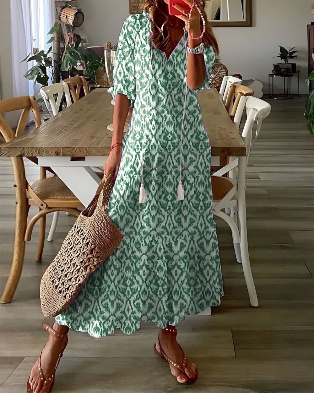 Robe longue fluide au style bohème chic. 1