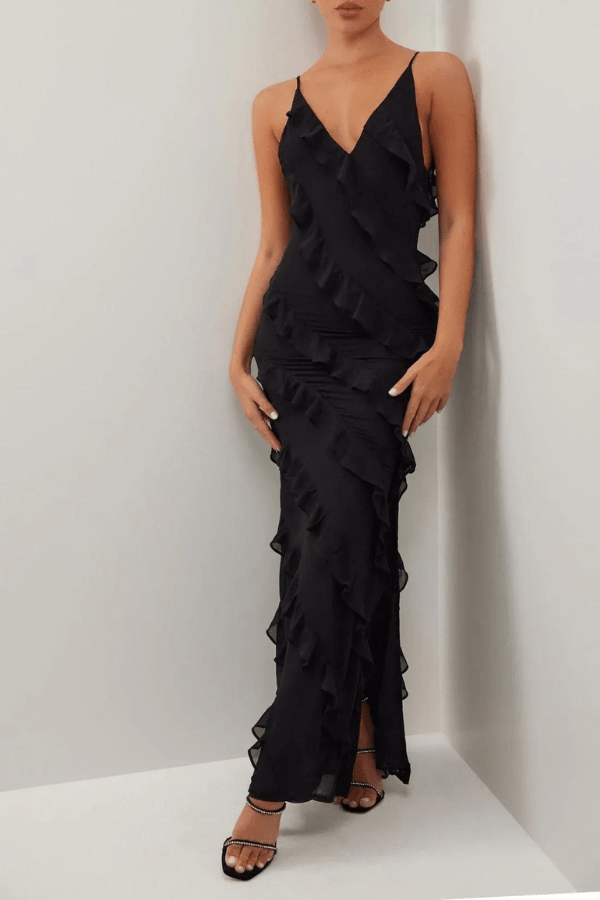 Robe longue zippée à volants avec silhouette cintrée et élégante. 4