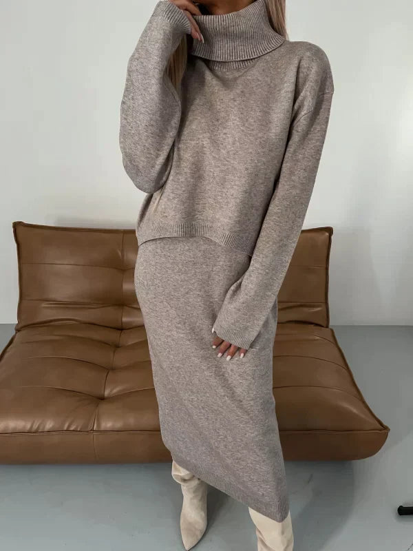Robe midi femme à col roulé, silhouette élégante et chic. - 2