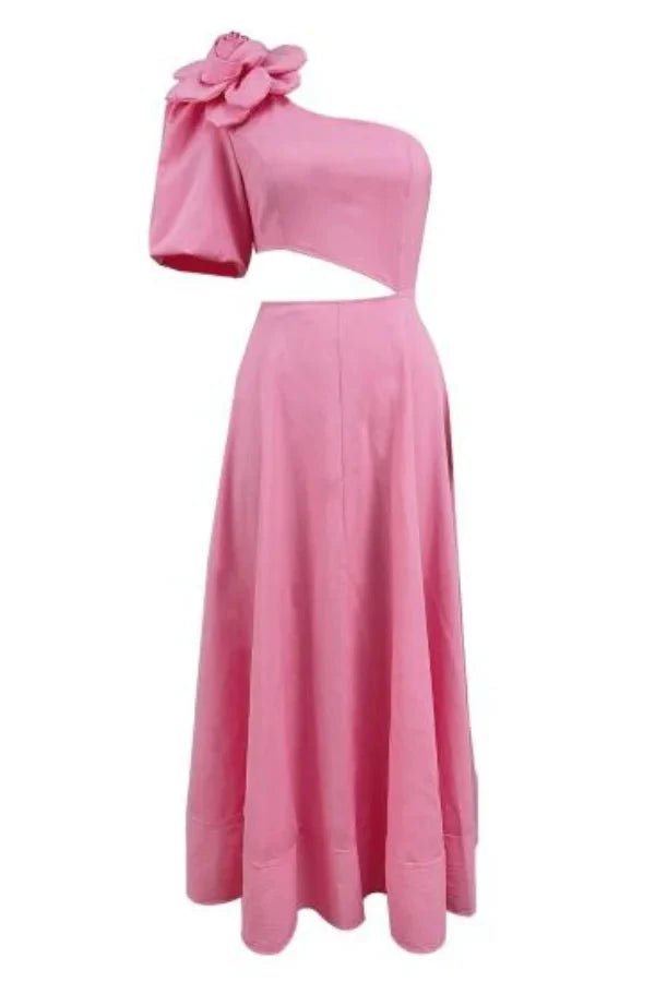 Robe midi élégante avec détails découpés et fleurs en 3D. 5