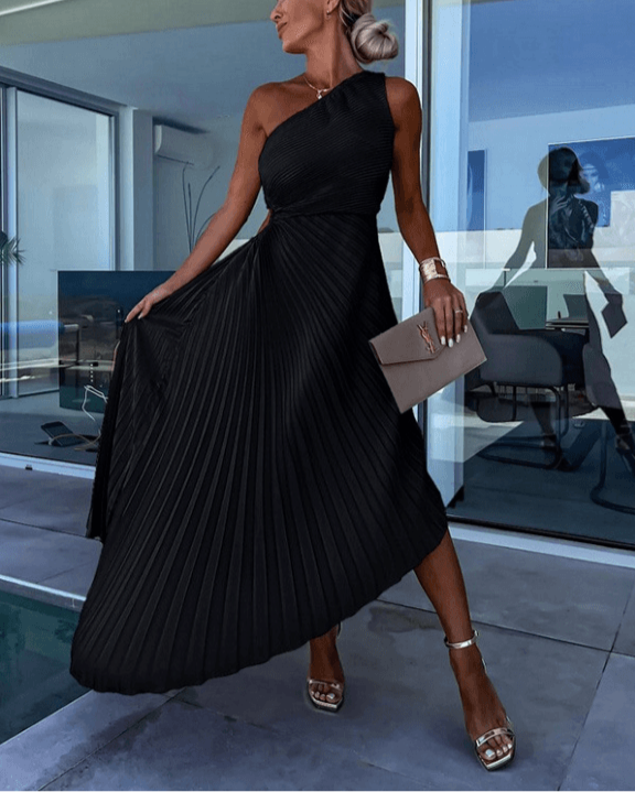Robe midi plissée à une épaule, style élégant et chic. - 5