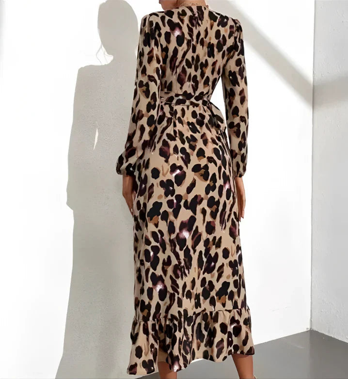 Robe portefeuille élégante à imprimé léopard. - 5