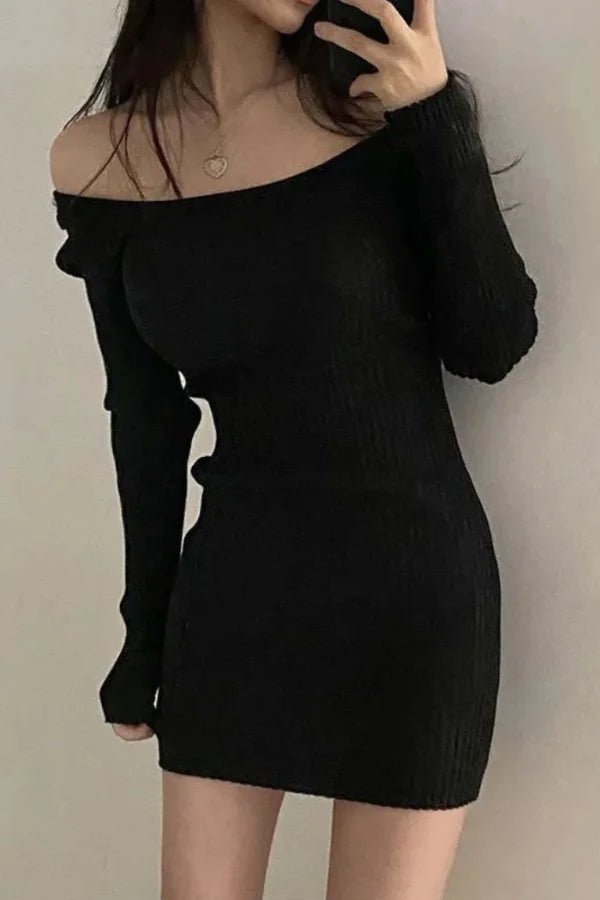 Robe pull ajustée, chic et confortable, idéale pour un look décontracté. 3