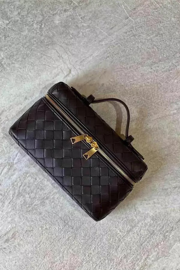 Sac à bandoulière élégant au design chic et fonctionnel. - 2