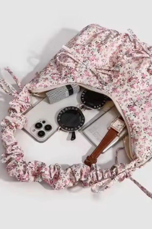 Sac à main élégant avec poignées froncées et imprimé floral. - 5
