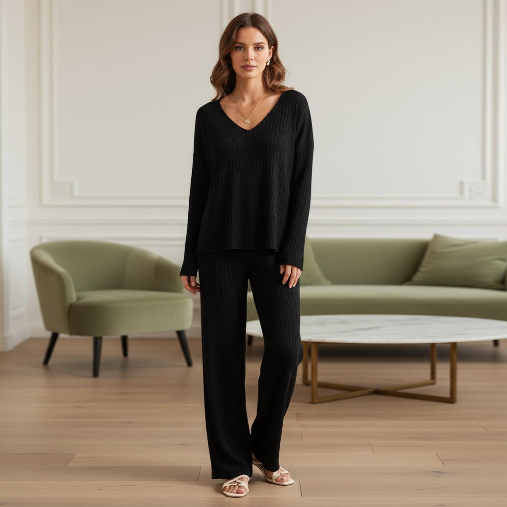 Ensemble détente femme, coupe décontractée, design moderne. - 6