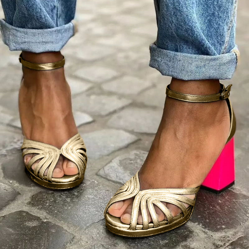 Sandales femme à bout ouvert avec bride à la cheville et talon bloc, style décontracté. 0