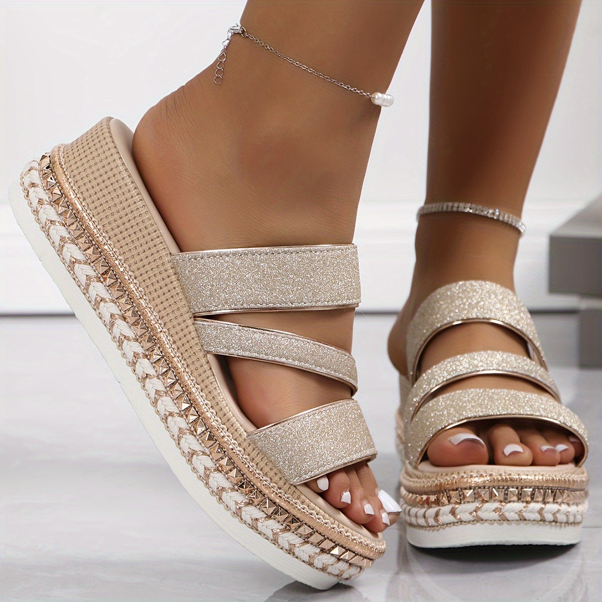Sandales élégantes à confort orthopédique pour un style décontracté. 3