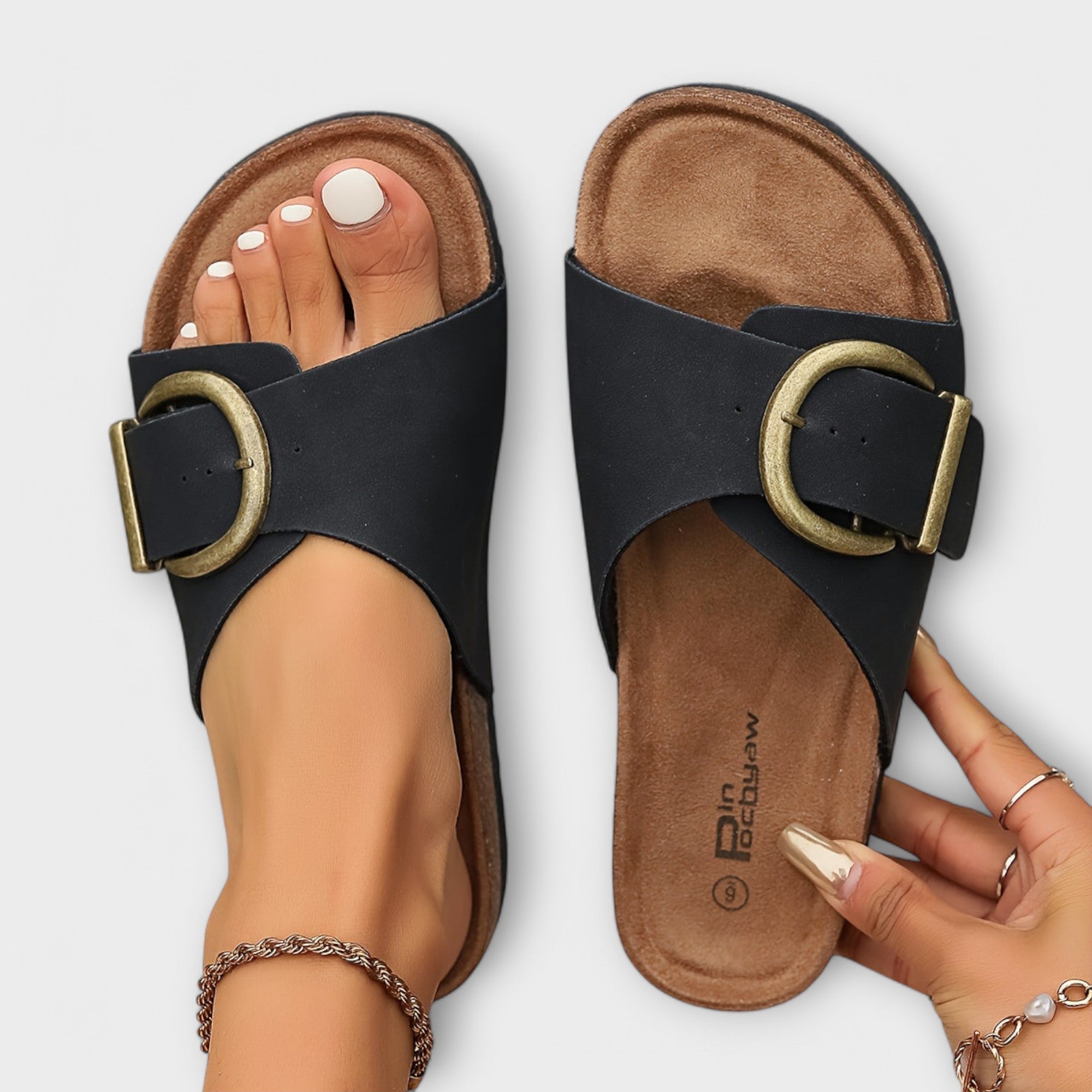 Sandales femme au design vintage élégant, idéales pour une tenue décontractée. 1