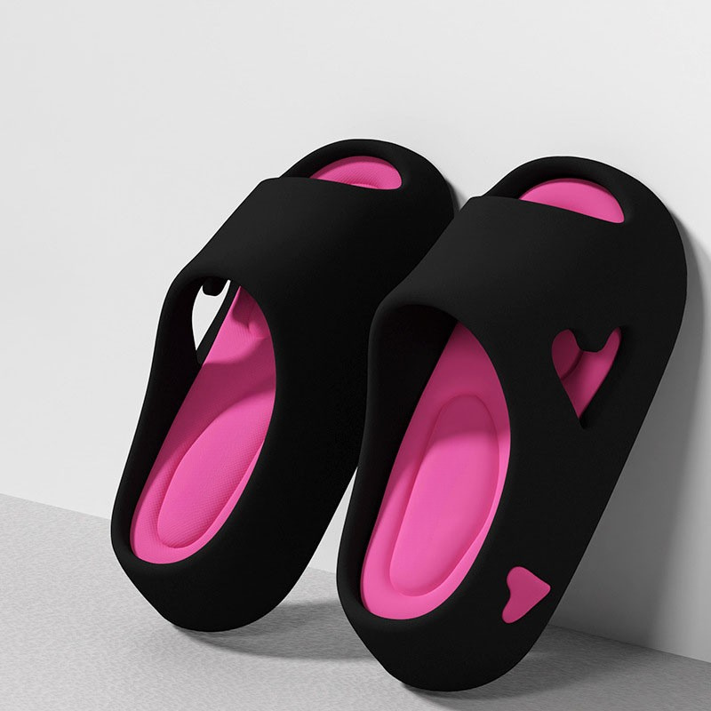 Tongs femme au design ludique en forme de cœur. 7