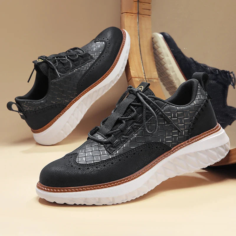 Baskets femme à la silhouette élégante, au design respirant et moderne. 7