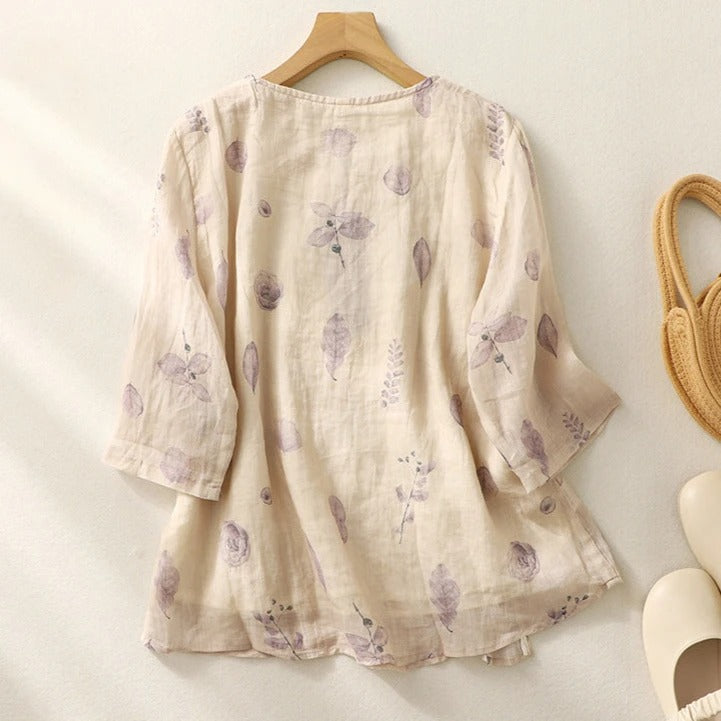 Chemisier fleuri femme, silhouette fluide et élégante. 2