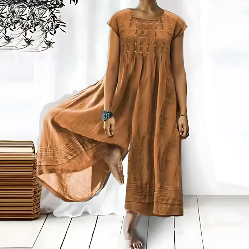 Combinaison moderne femme, silhouette structurée et élégante. - 1