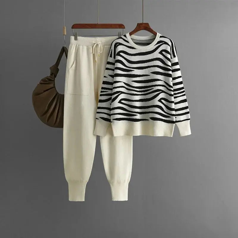 Ensemble détente femme, imprimé zèbre élégant, coupe confortable. - 5