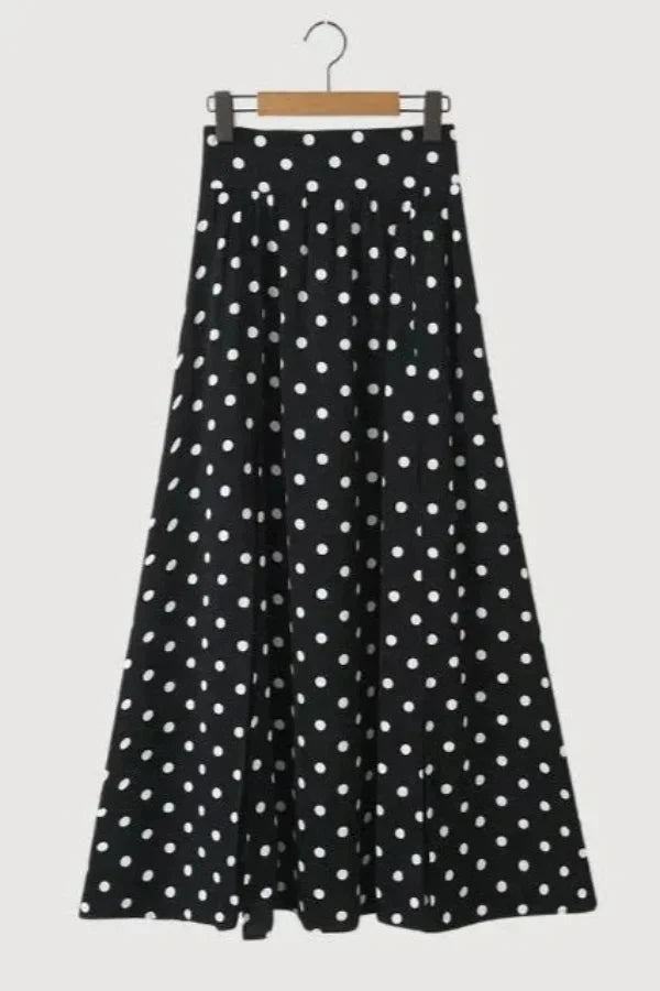 Ensemble chic deux pièces avec haut sans bretelles élégant. 8