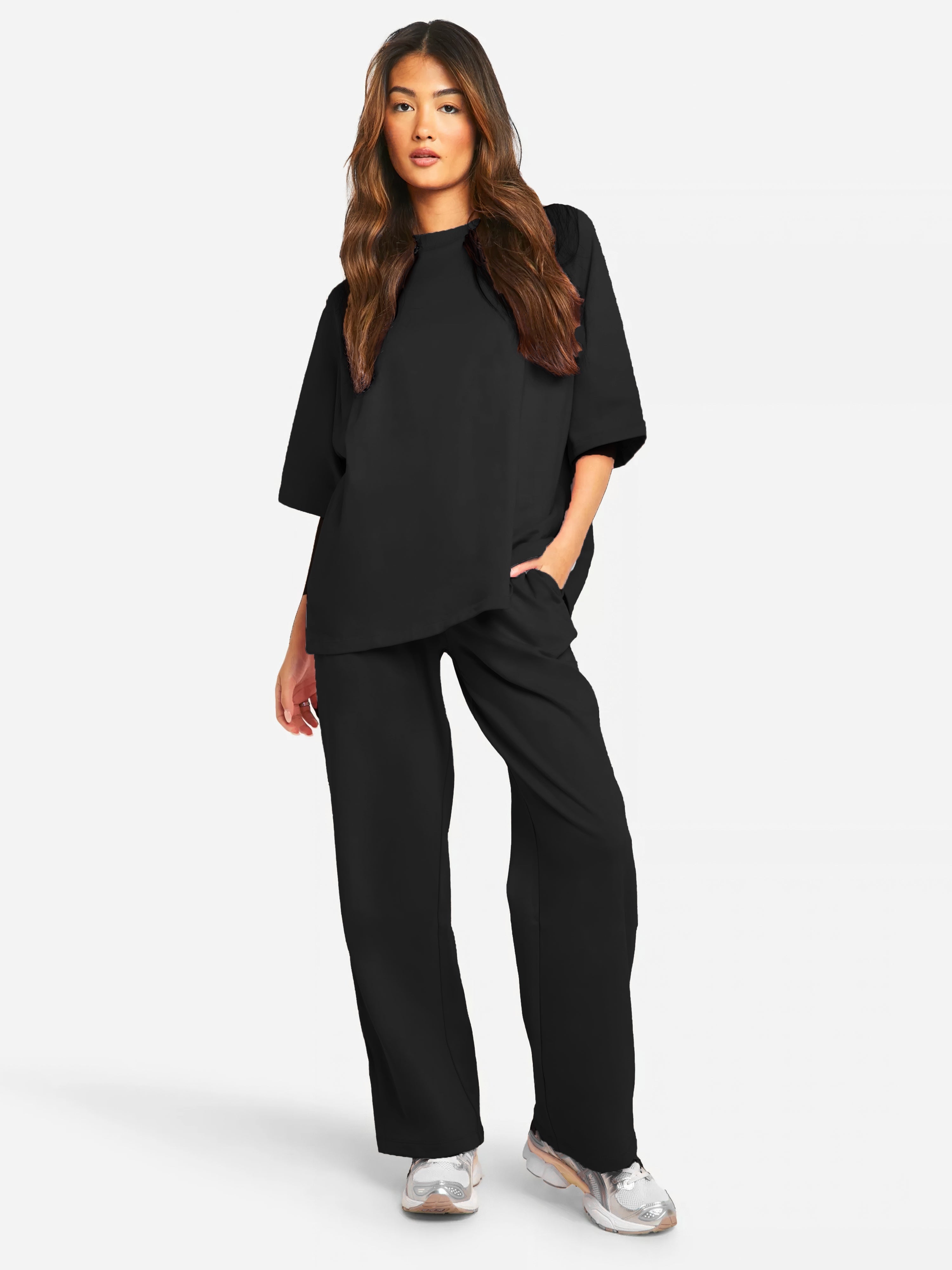 Ensemble d'été femme, coupe oversize, style chic et décontracté. - 3