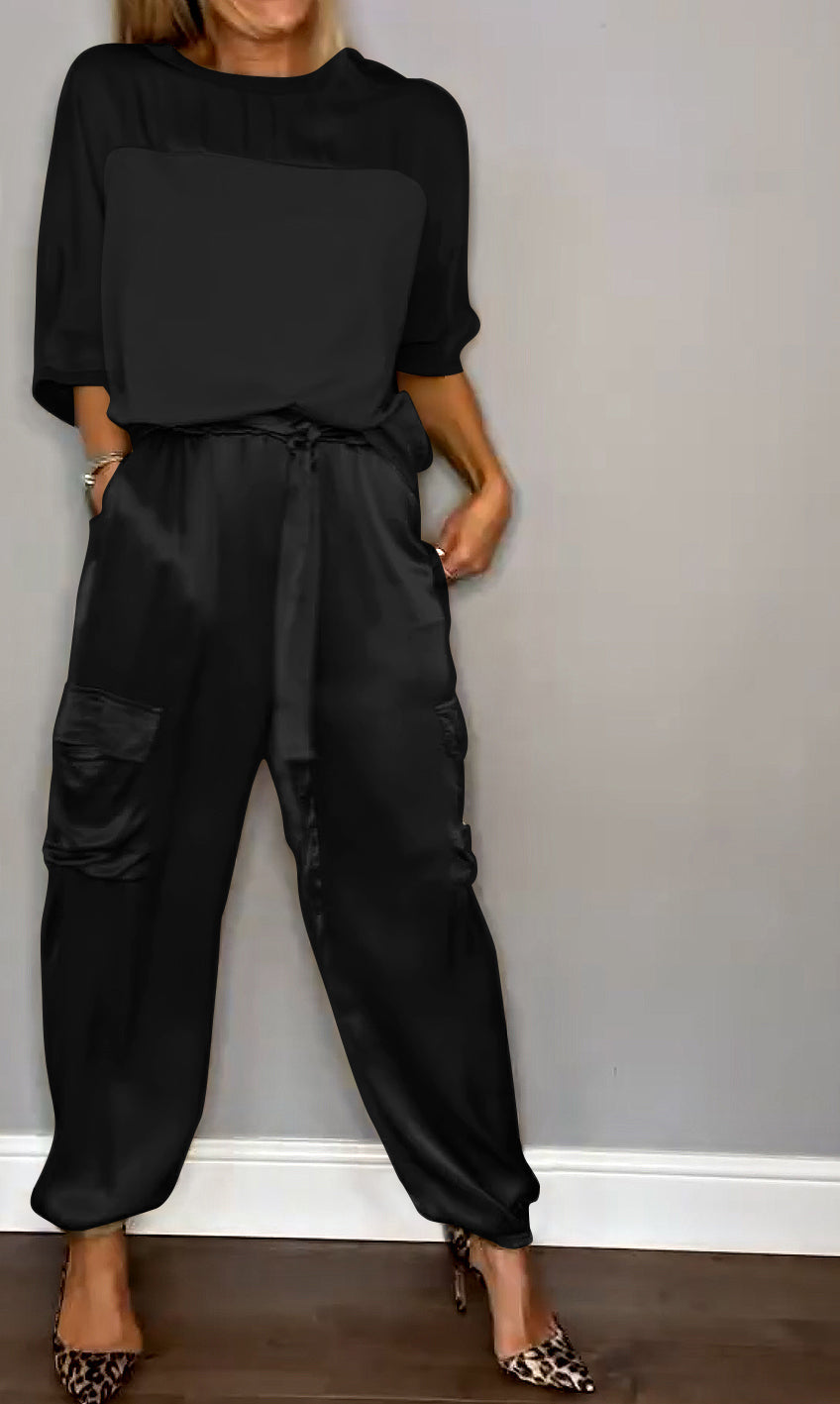 Ensemble tailleur femme comprenant un blazer ajusté et une robe chic cintrée. - 5