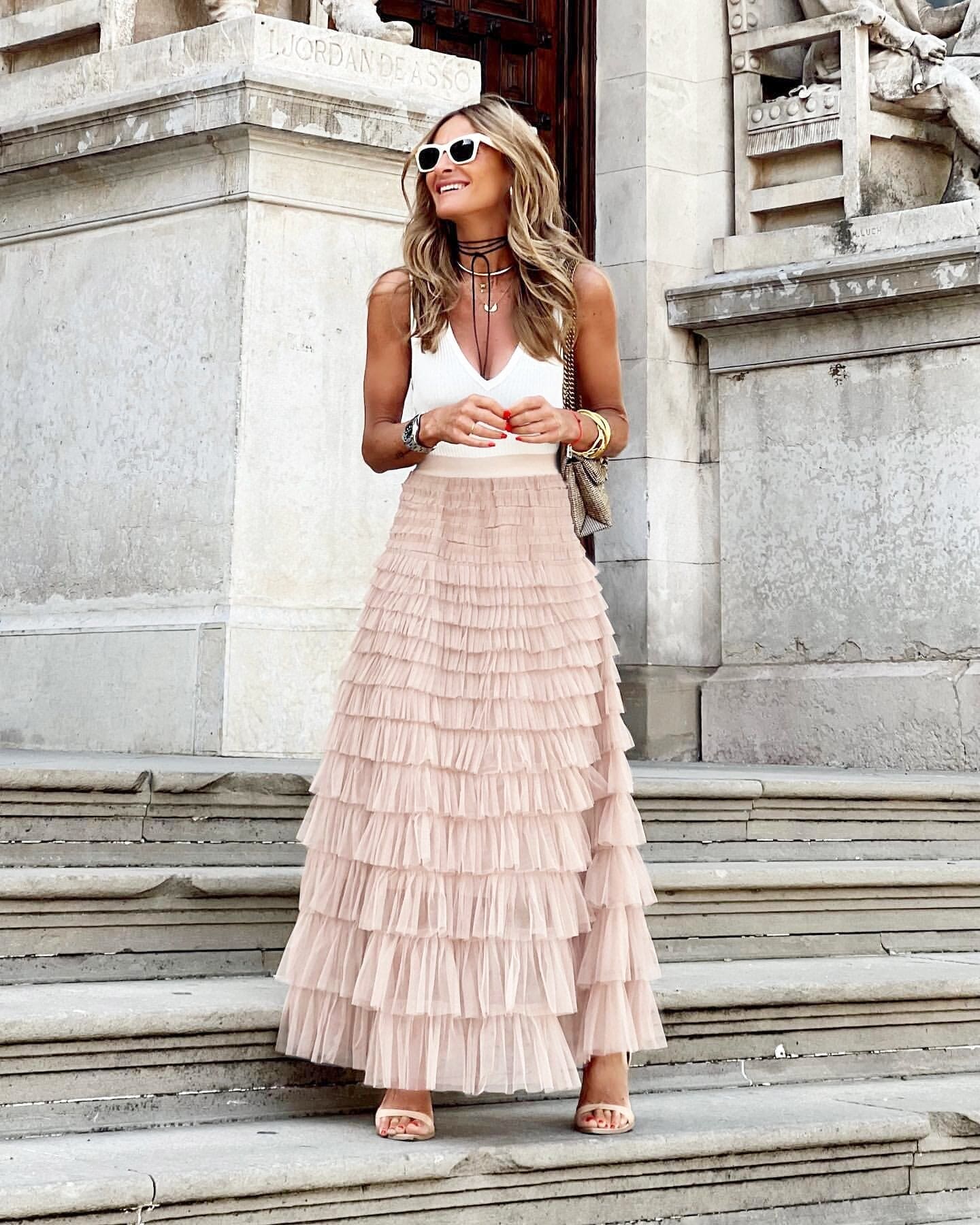Jupe longue chic avec taille élastique, silhouette fluide. - 5