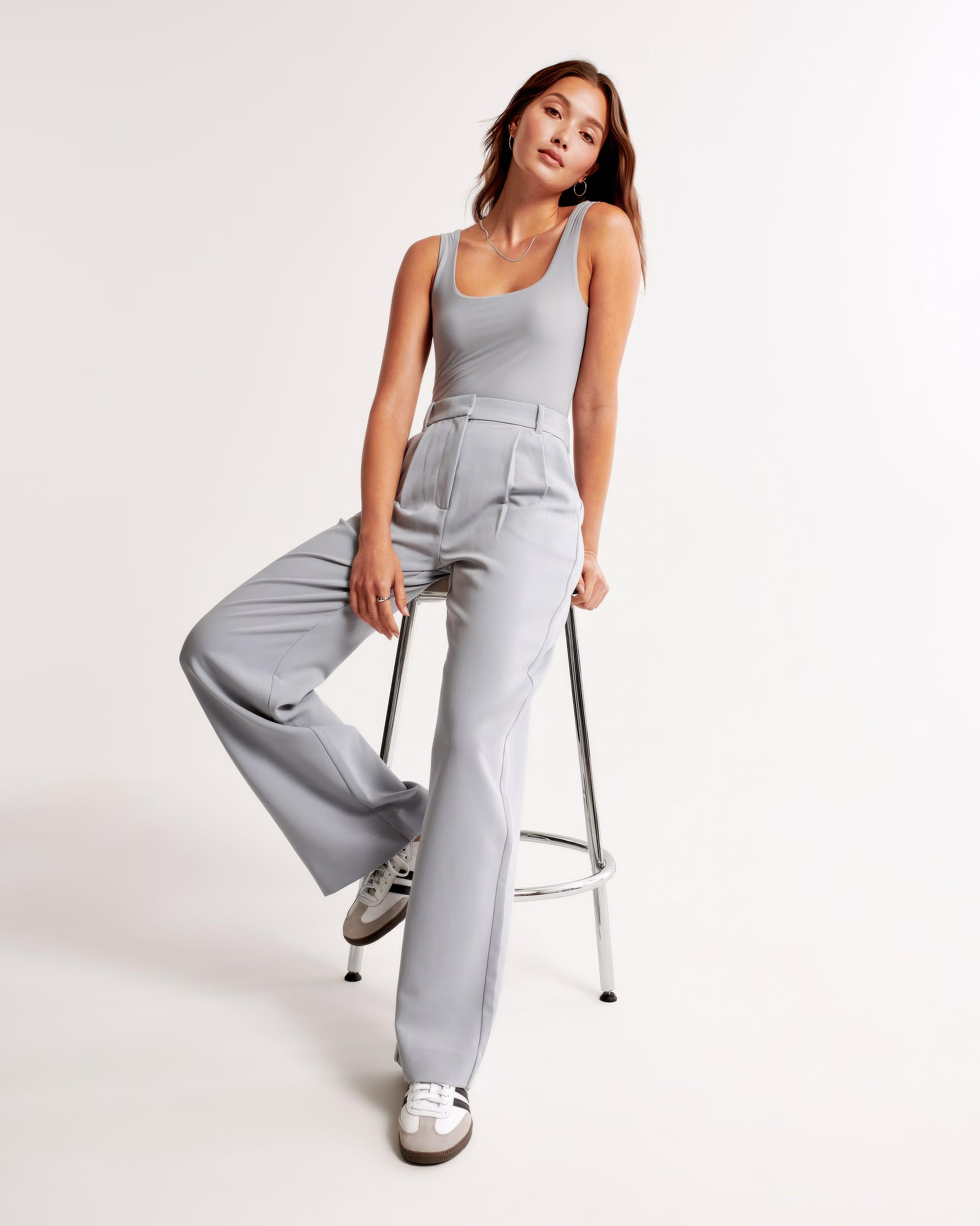 Pantalon femme plissé, coupe fuselée élégante. - 11