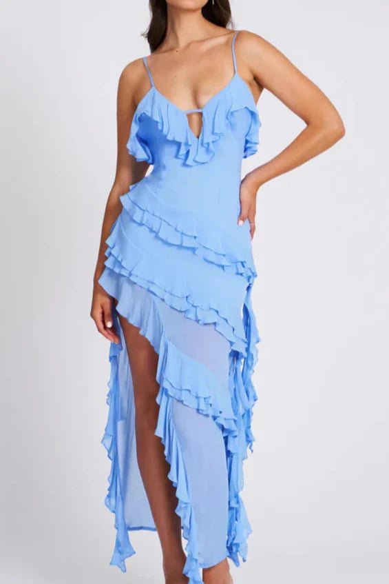 Robe asymétrique à volants avec bretelles spaghetti, idéale pour une soirée élégante. 3