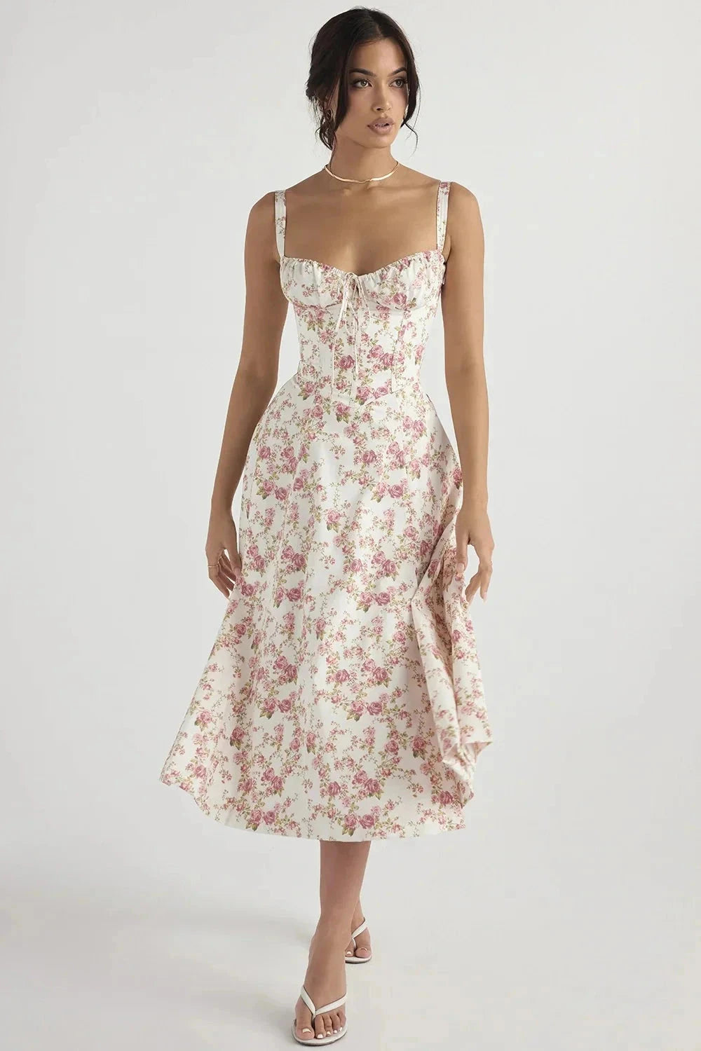 Robe d'été bustier à imprimé floral élégant. 9