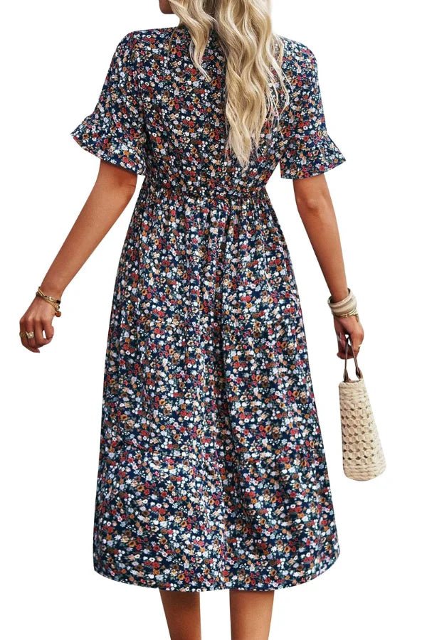 Robe d'été femme à imprimé floral, silhouette mi-longue et style chic. 5