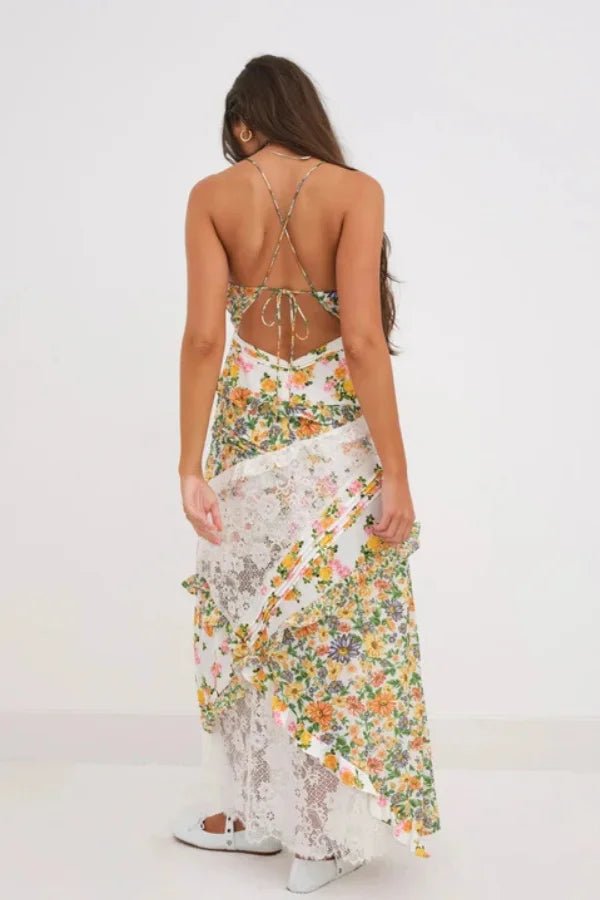 Robe longue femme, silhouette asymétrique, décolleté plongeant, volants élégants. - 3