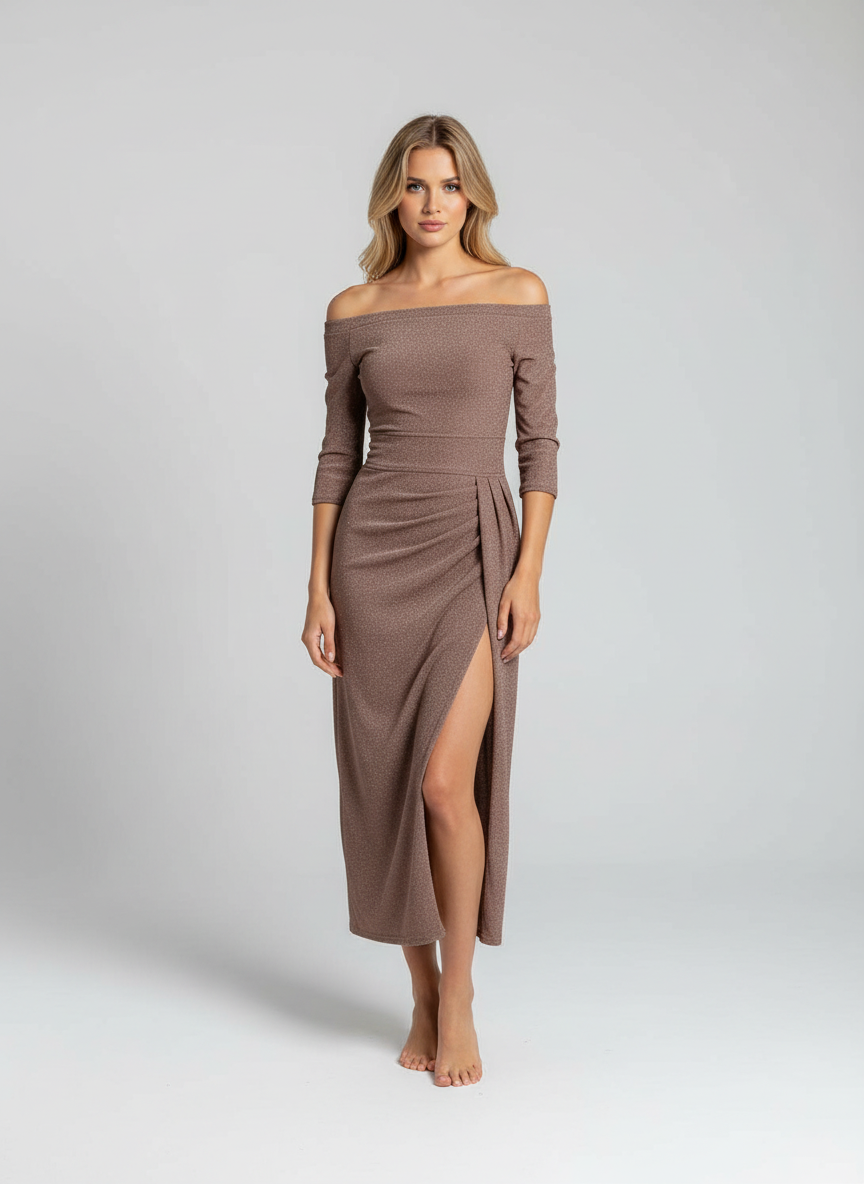Robe longue élégante femme avec plis fendus et col en V. - 5
