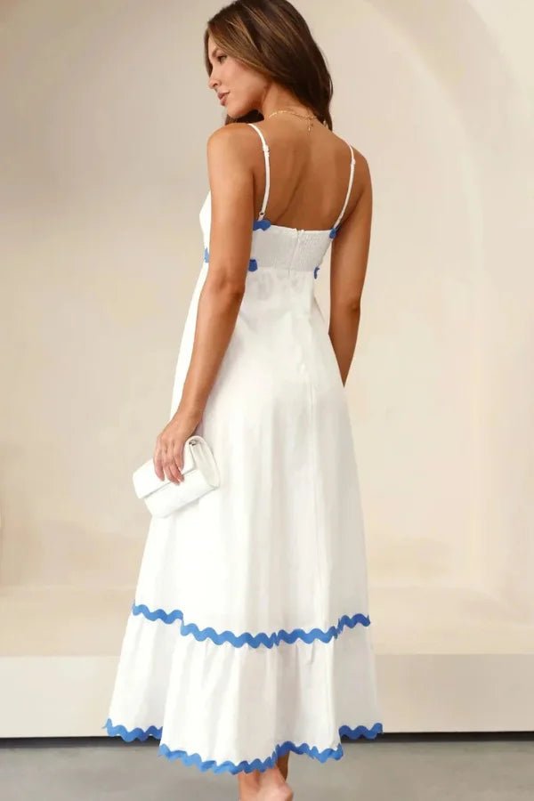 Robe longue cintrée avec ourlet festonné et décolleté en V, élégante et idéale pour l'été. - 3