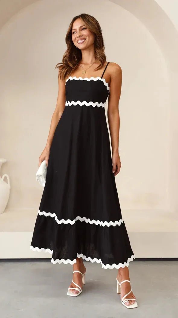 Robe longue élégante avec design fluide et bretelles réglables, idéale pour les soirées. - 1