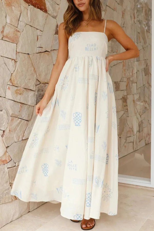 Robe longue fluide à encolure carrée, idéale pour les soirées d'été. 1