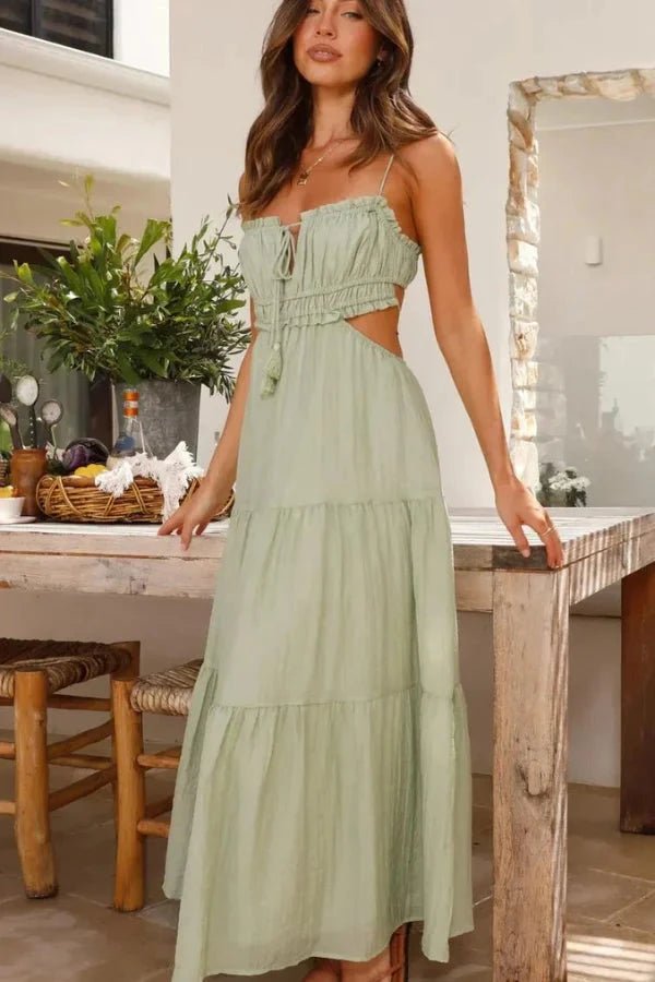 Robe maxi élégante avec un dos noué chic. 10