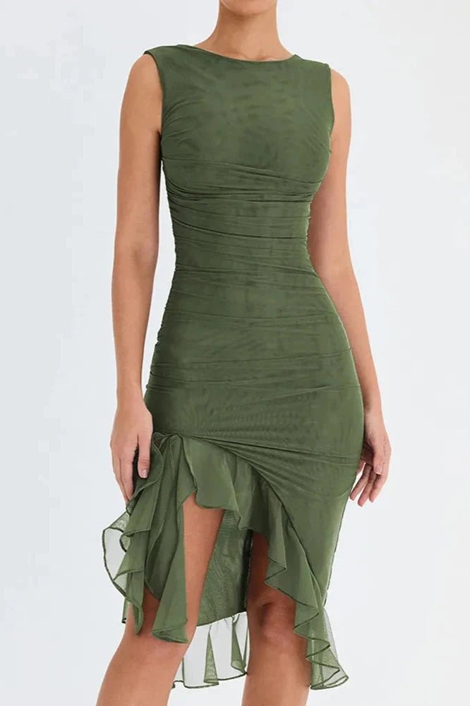 Robe midi élégante avec encolure haute dégagée et dos bas. 10