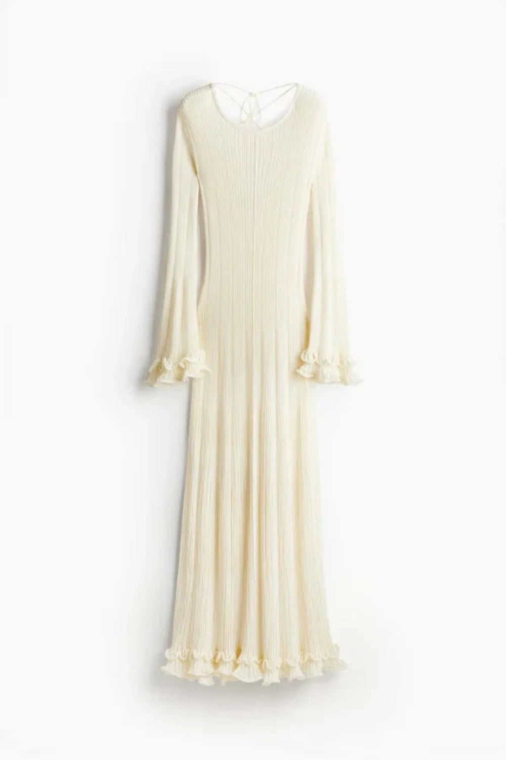 Robe élégante, silhouette cintrée avec volants. 7