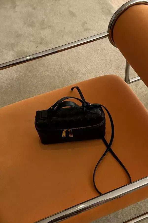 Sac à bandoulière élégant au design chic et fonctionnel. - 3