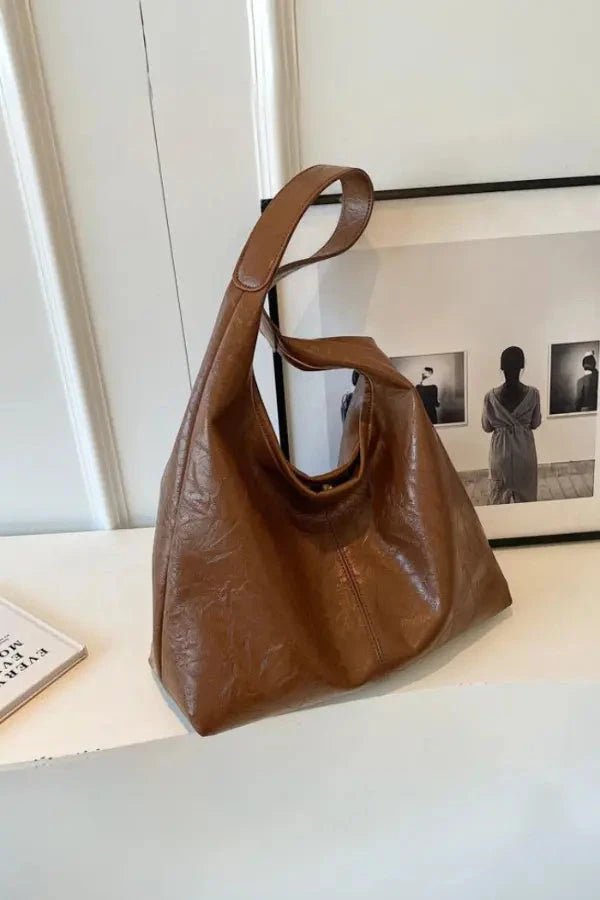 Sac à main élégant pour femme avec design moderne et poche pratique. - 4