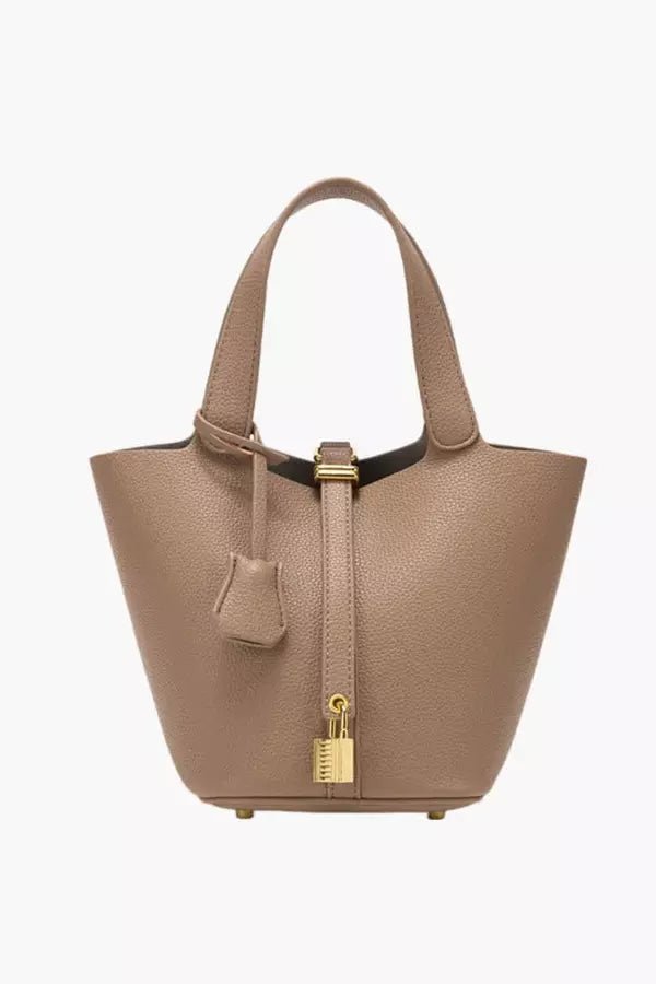 Sac cabas élégant au design chic et fonctionnel pour femme. - 2