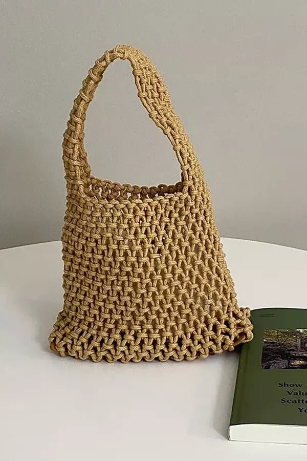 Sac fourre-tout élégant avec des détails tressés raffinés. - 2