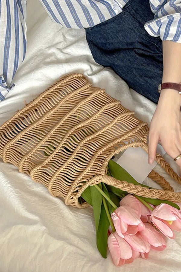 Sac fourre-tout femme au design tissé élégant et à la silhouette spacieuse. - 5