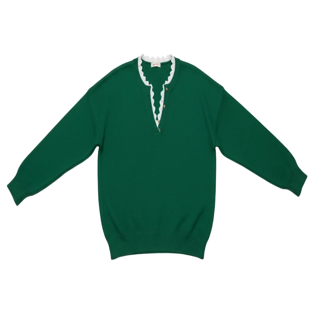 Pull femme à V, silhouette élégante avec un design ondulé. - 9